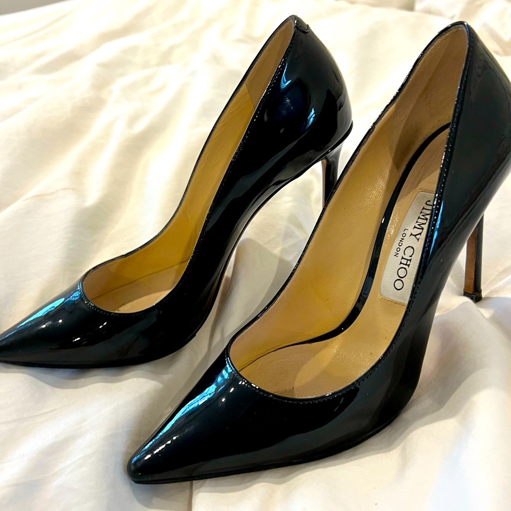 Size 37.5/7 Patent Black Worn Once Jimmy Choo heels